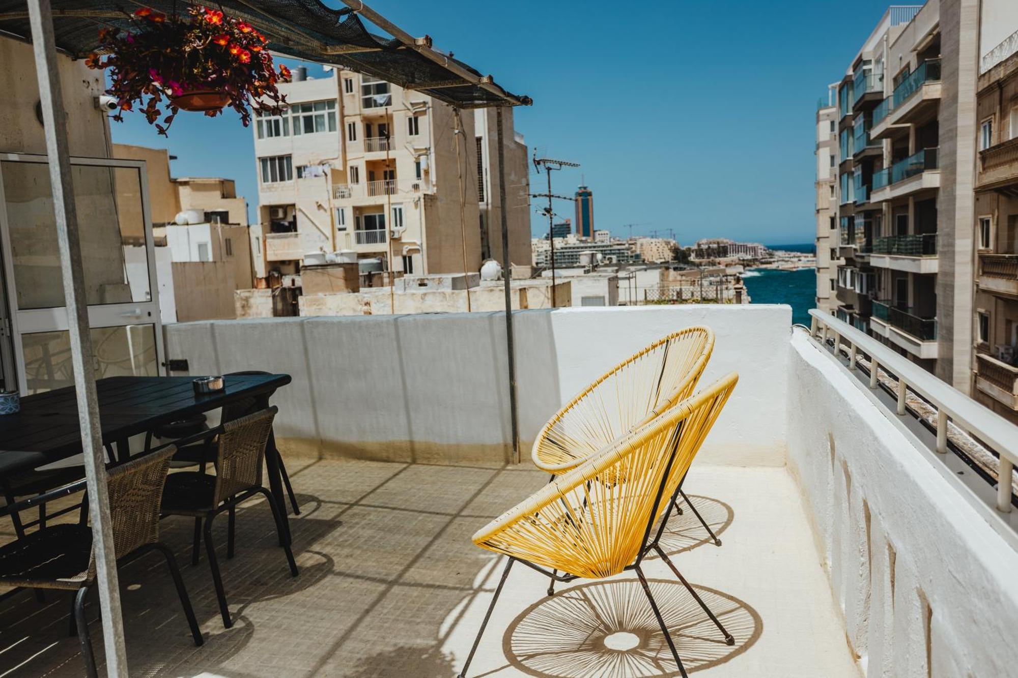 People & Places Sliema Exteriér fotografie